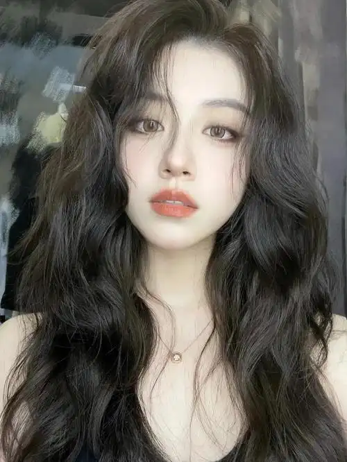 自己在家打理的头发浪漫法式烫昆明烫发推荐