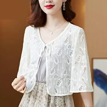 夏天披肩防晒斗篷薄款夏季穿的批肩小女配群子雪纺蕾丝开衫短款外搭小