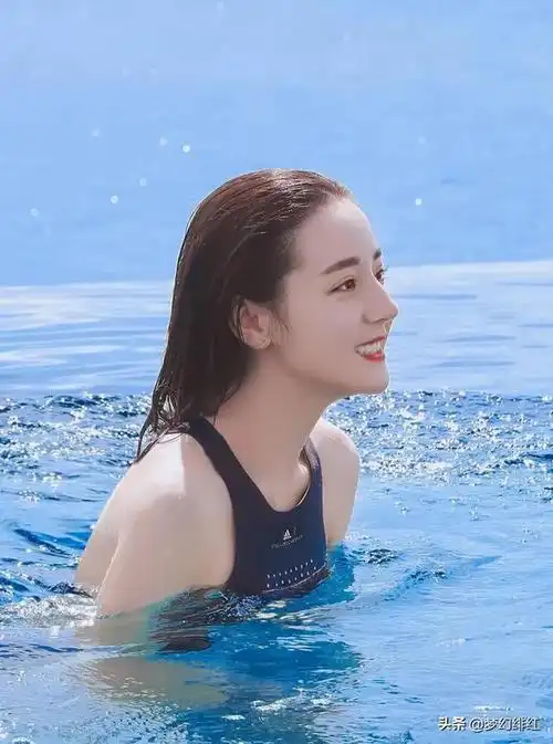 中国游泳女明星有哪些人物中国的游泳明星有哪些