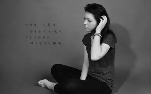 抖音很火的伤感句子配图