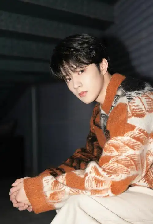 刘耀文首演电影