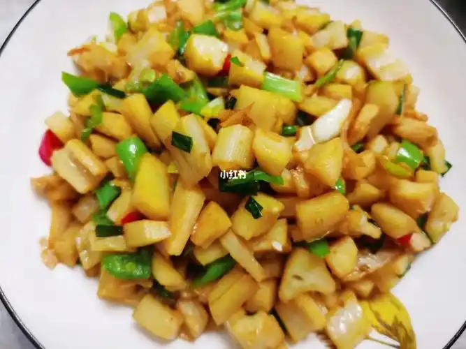 家常菜香辣藕丁好吃又下饭做法简单易学