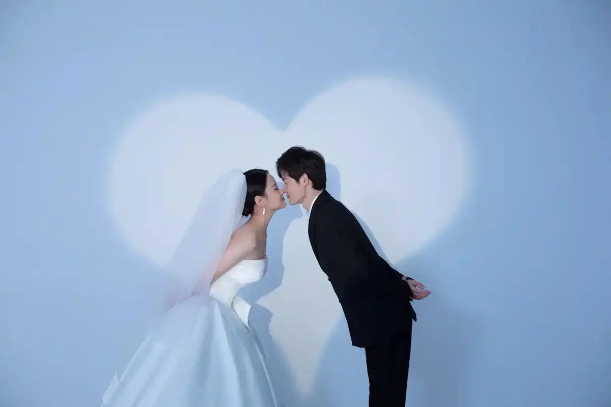 婚纱照风格推荐 #最美客片 #利辛时光纪摄影美学馆 - 抖音