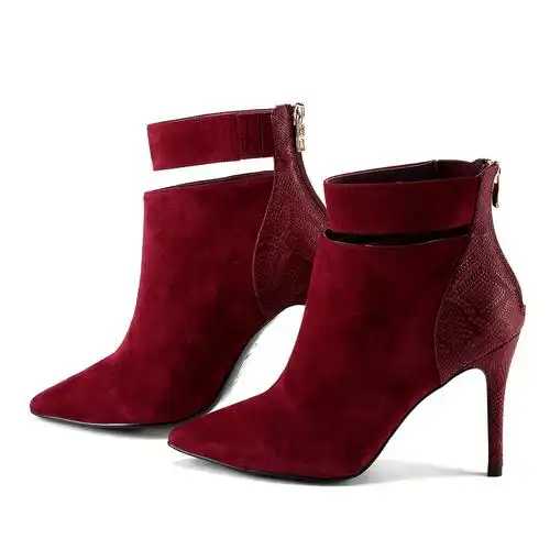 酒红色绒面羊皮/蛇纹牛皮时尚短靴
