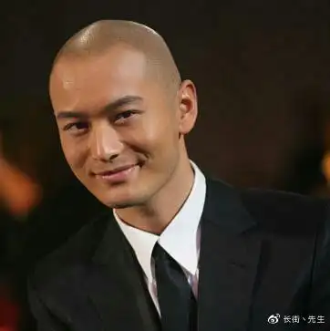 明星光头形象,刘德华霍建华始终是男神,冯绍峰光头形象透露险恶