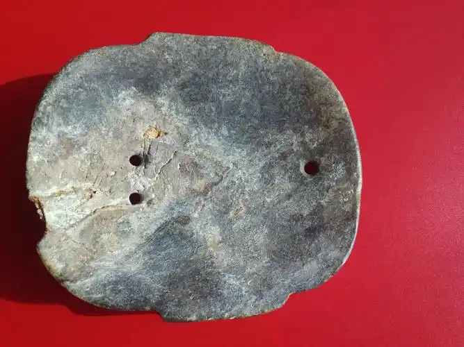 大汶口文化神面玉器赏析