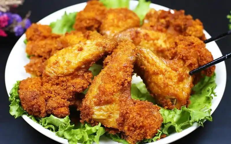 想吃奥尔良炸鸡翅,在家也能做,1分钟学会,味道不比肯德基的差