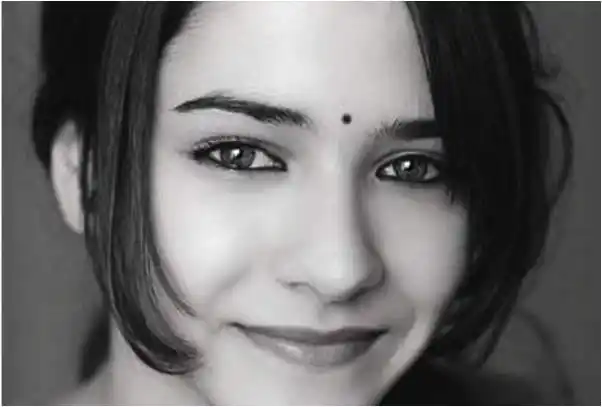 女人身上这四颗招财痣,哪怕有一个也让你命带财库,越老越旺夫!