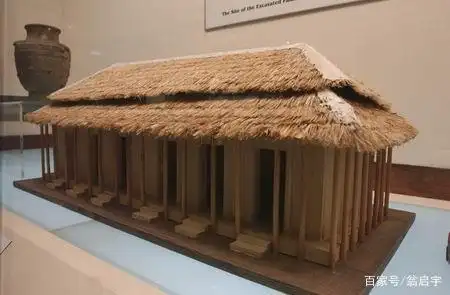 郑州商城宫殿复原模型