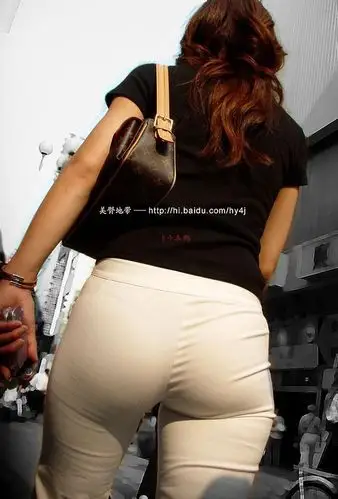 白裤丰满翘臀特写! - kingbeauty的日志 - 网易博客