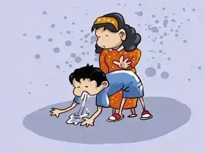 发现误食立即送院,切忌盲目催吐