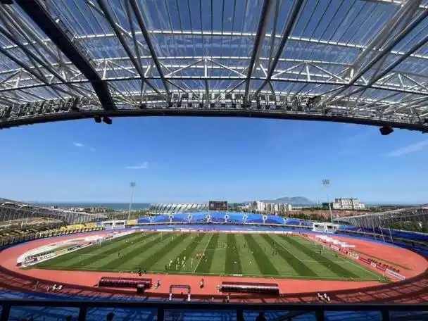 今起2024赛季中超战火重燃青岛地铁延时和您并肩作战