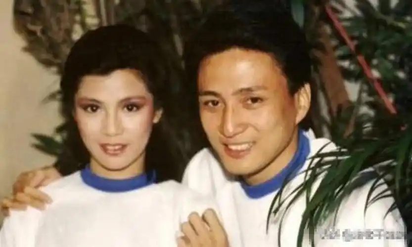 6 个孩子 3 个妈,每年生活费近五百万 65 岁汤镇业无法能退休