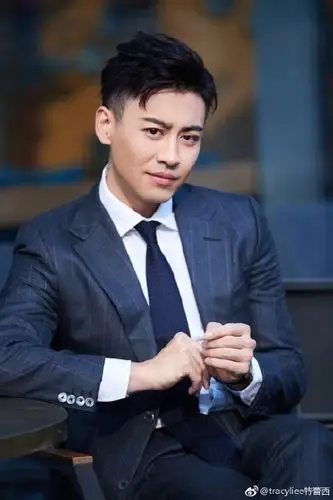 刘凯,中国内地影视男演员,毕业于解放军艺术学院戏剧系.