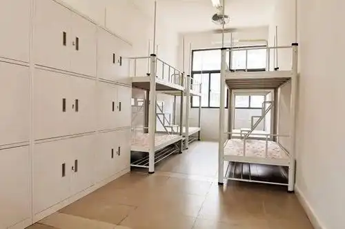 广州25所民办初中宿舍情况汇总