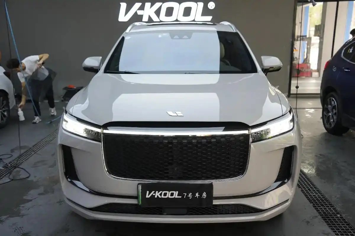 98看这里!发现了理想one亚灰改色,真 - 抖音