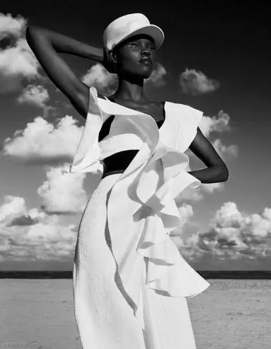 vogue时尚杂志德国版2018年五月刊摄影师giampaolosgura时尚杂志大片