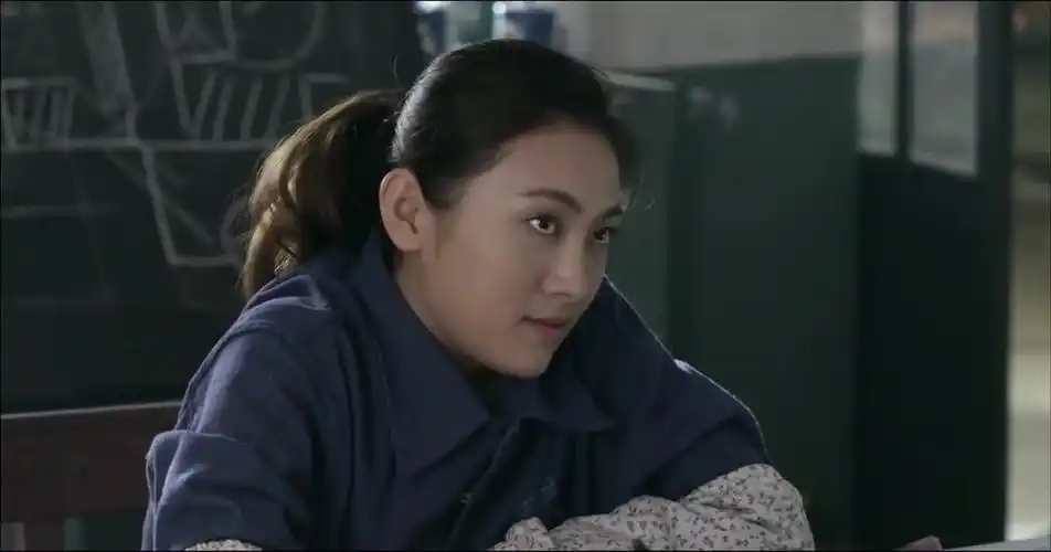 爷们儿:关玲想请国生看电影,国生看出她别有心意,委婉拒绝了她