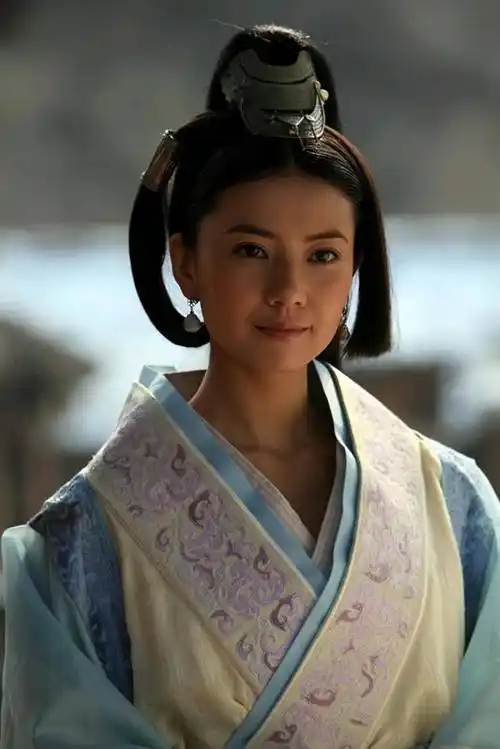 国民女神高圆圆的七个古装角色,若惜最美,飘絮第二_沈宛_感觉_扮相