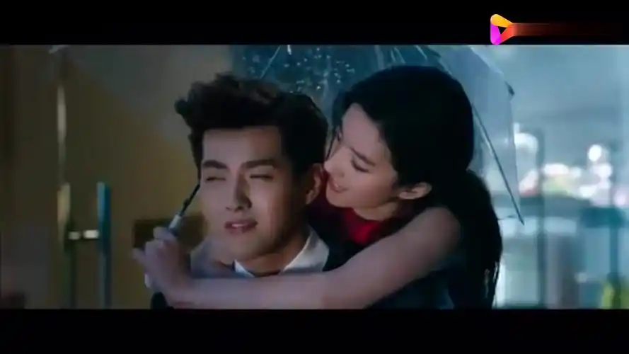 致青春原来你还在这里片段吴亦凡刘亦菲雨中诉情约定嫁娶