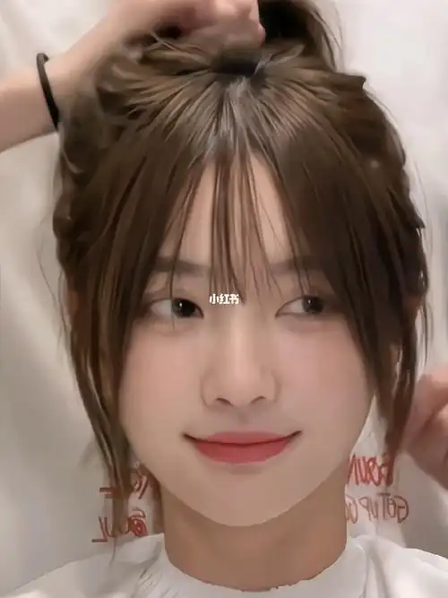 扎发必备不挑脸型的瘦脸刘海谁剪谁好看的