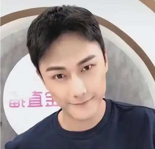 朱梓骁:都32岁了,演戏还被人叫"哎",呼来喝去,我放弃了