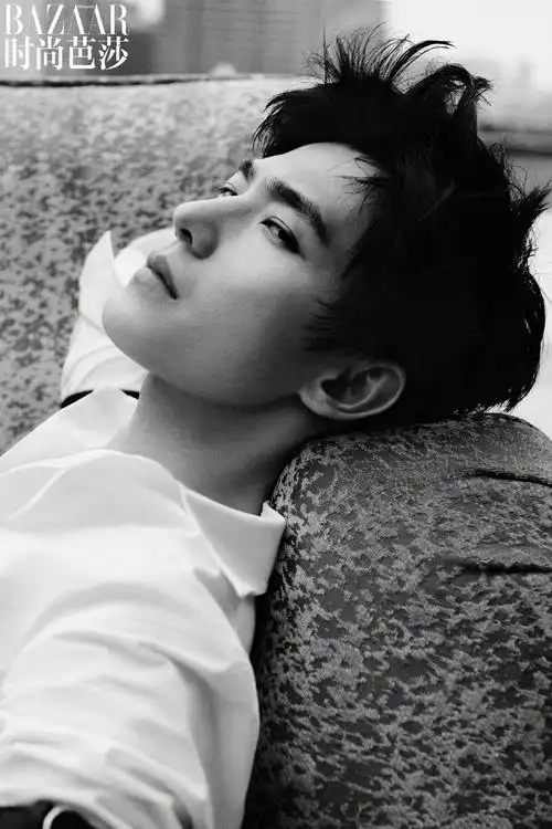 杨洋最新大片(杨洋红色衬衣时尚杂志) | 刀哥爱八卦