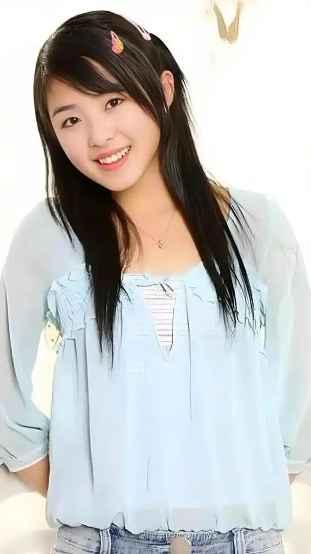 张含韵:从谣言低谷到实力绽放