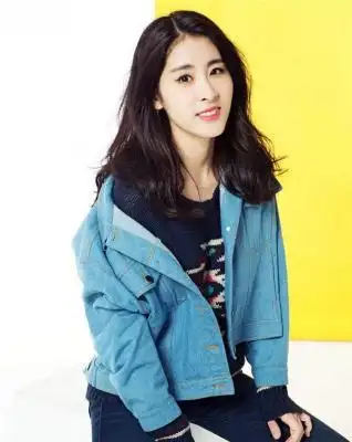 张碧晨当过私生饭是什么意思,张碧晨是exo的粉丝吗 - 歌词译