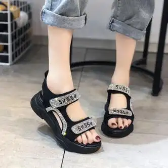 女孩女童凉鞋10岁至12岁公主夏季老爹水晶韩版时尚中大童13小学生2009