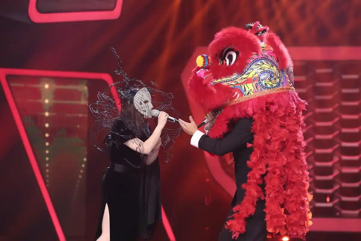 《蒙面唱将猜猜猜》