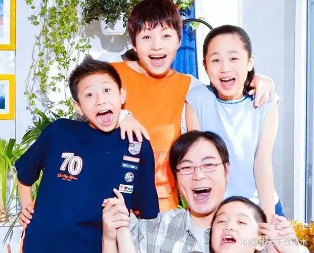 《家有儿女》中的穿帮镜头,连三岁小孩都能看出来,简直不堪入目