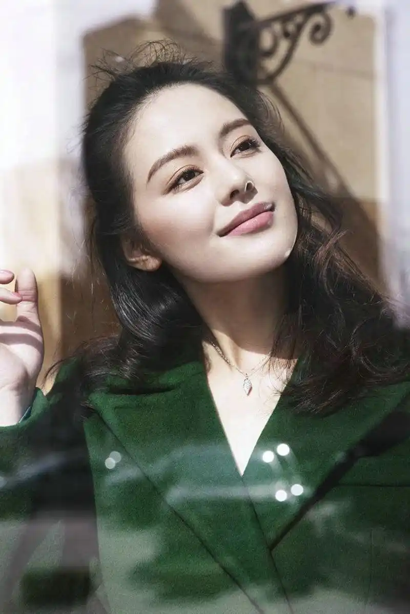 王力可优雅知性冬日街拍高清图片55