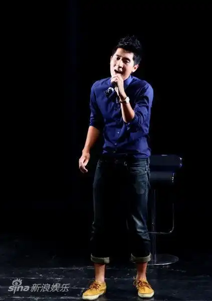 图文:寻找新小虎队-李佳宁