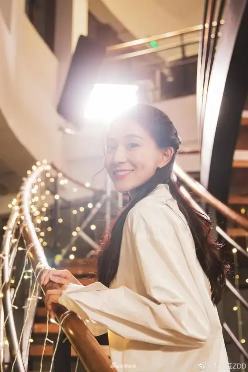 艺体女神张豆豆高难度一字马 颜值甜美身材曼妙(4)