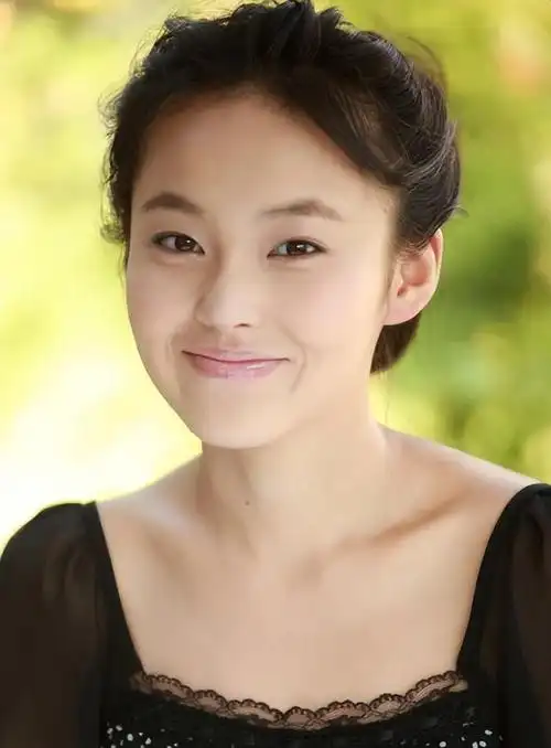 她是著名演员外甥女不靠关系偏用实力角色火遍大江南北