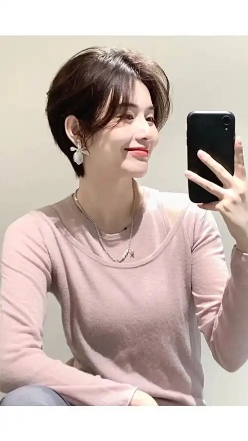 港风优雅风格短发裁剪教程剪发教程美发技术分享