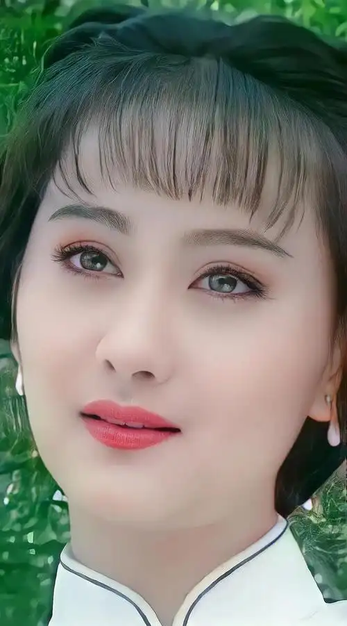 琼瑶女郎陈德容,饰演《梅花三弄之梅花烙》既清纯又水灵