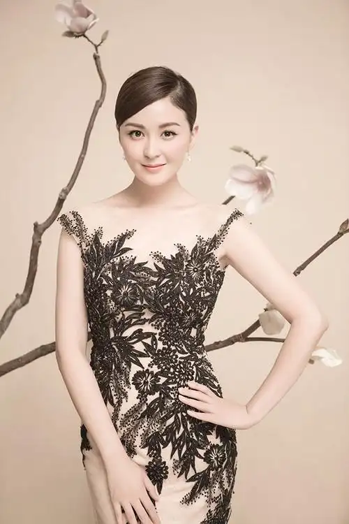 戴娇倩古色古香中国风大片 温婉美颜