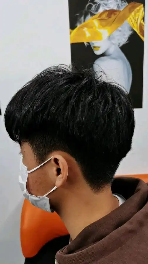 学生党寂寞烫,又叫自然微分纹理烫