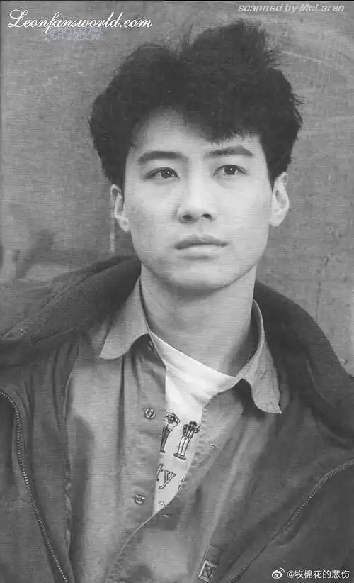 真的和现在不是一个水平,好看得很,看完无间道3部,梁朝伟的演技真好