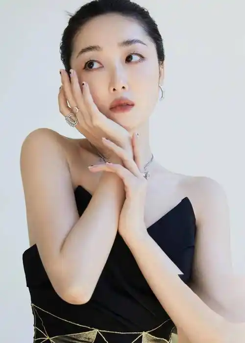 性感与美貌并存的蒋梦婕,这谁能顶住她的魅力攻势?