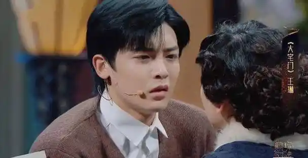 被无限放大,就连佟大为这样的演员都活活把自己从专业级变成县一级