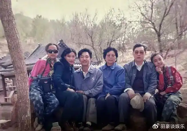 王珞丹|一家四口|母亲_新浪新闻