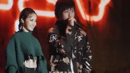 蔡依林阿信合唱一首《天空》很好听,很久没听过这么美的合唱了!