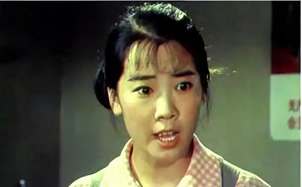 赵奎娥嫁陈宝国丈夫失眠让她烦恼今明星儿子又成她的心病