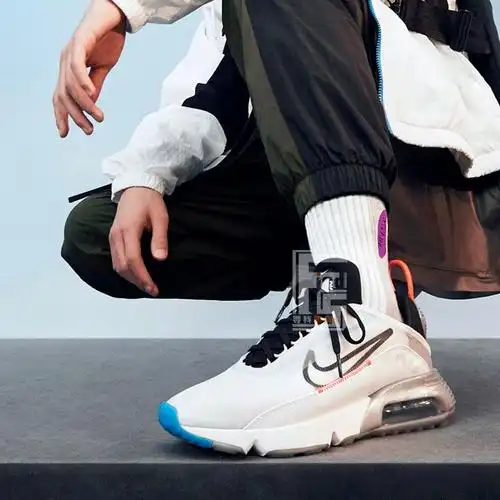 耐克休闲女缓运动鞋一博air王一博鞋男跑步气垫跑步鞋