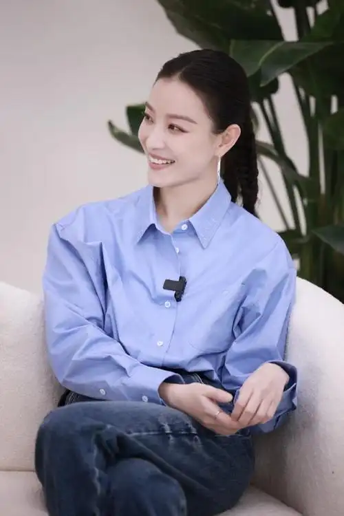 倪妮驾驭时尚的能力有多强?多样化的穿搭风格,展现优雅与个性!