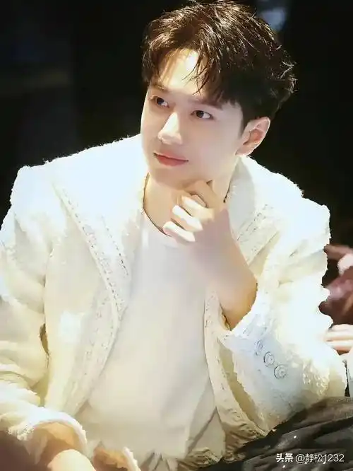 内娱荷尔蒙爆棚男神排名邓为20肖战第9张艺兴第7吴磊第4