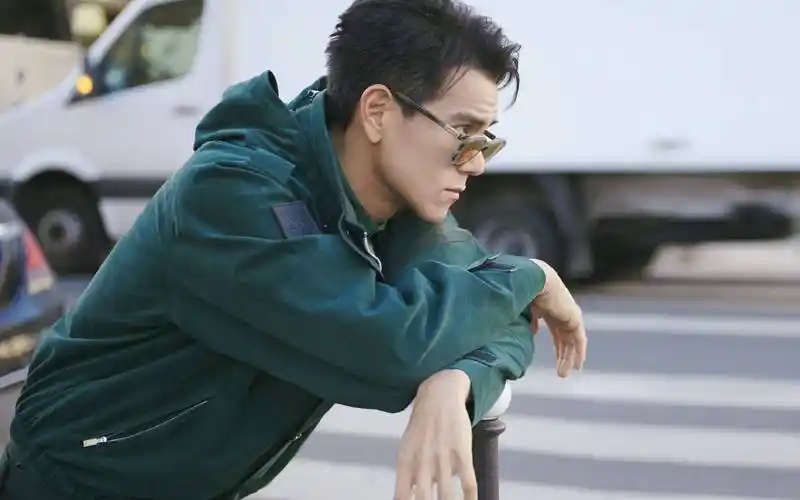 因为在我们心中,他永远是那个阳光帅气,充满魅力的彭于晏!